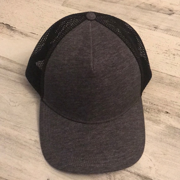 lululemon athletica Other - NWT Lululemon Commission Hat